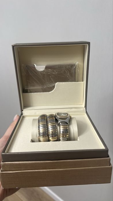Продается часы на руку