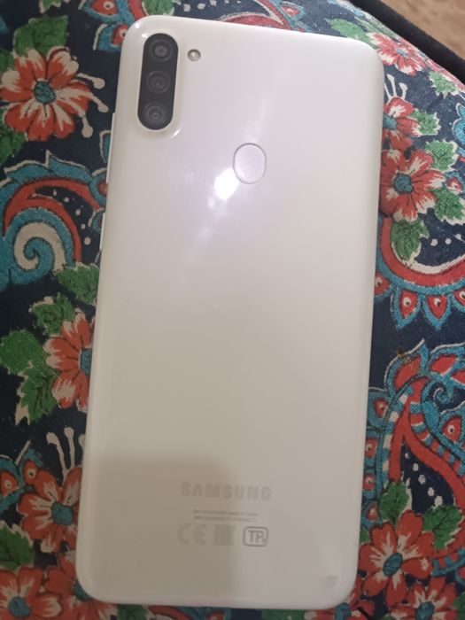 Samsung A11 kafolatlangan hammasi radnoy
