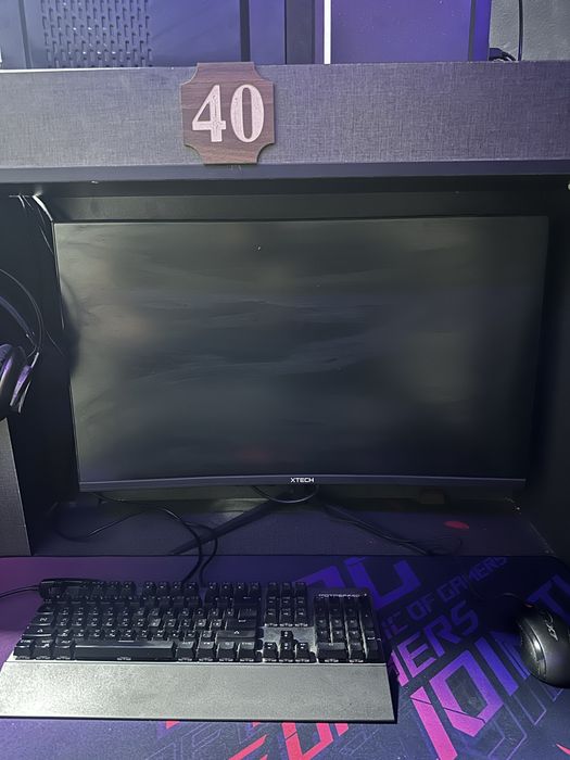 Manitor 32  lik htech ishlatilgan
