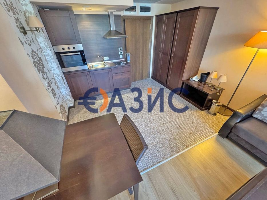 Двустаен апартамент в комплекс Royal Beach Barcelo, 89 кв.м., Слънчев бряг, България, 100 000 евро #33805154