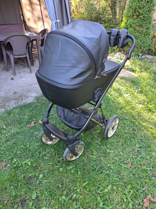 Бебешка количка 2в1 пълен комплект