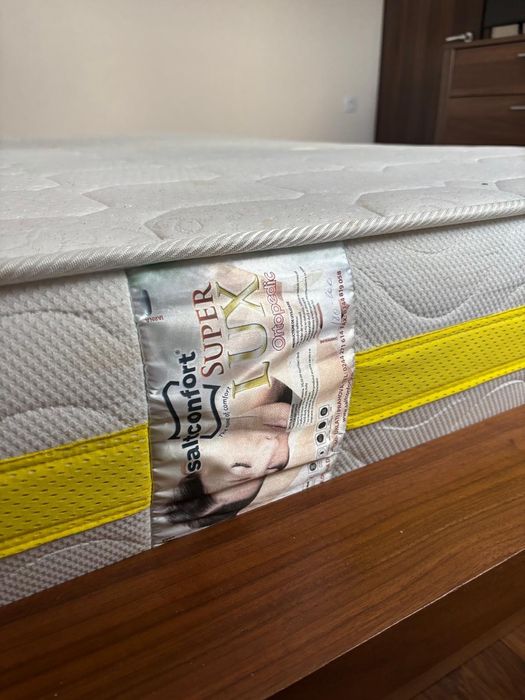 Vand dormitor Mobepert lemn masiv