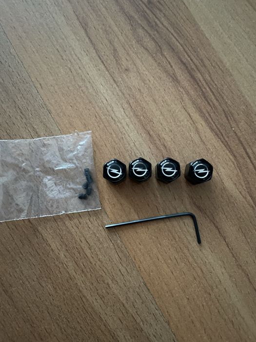 Капачки за вентил против кражба