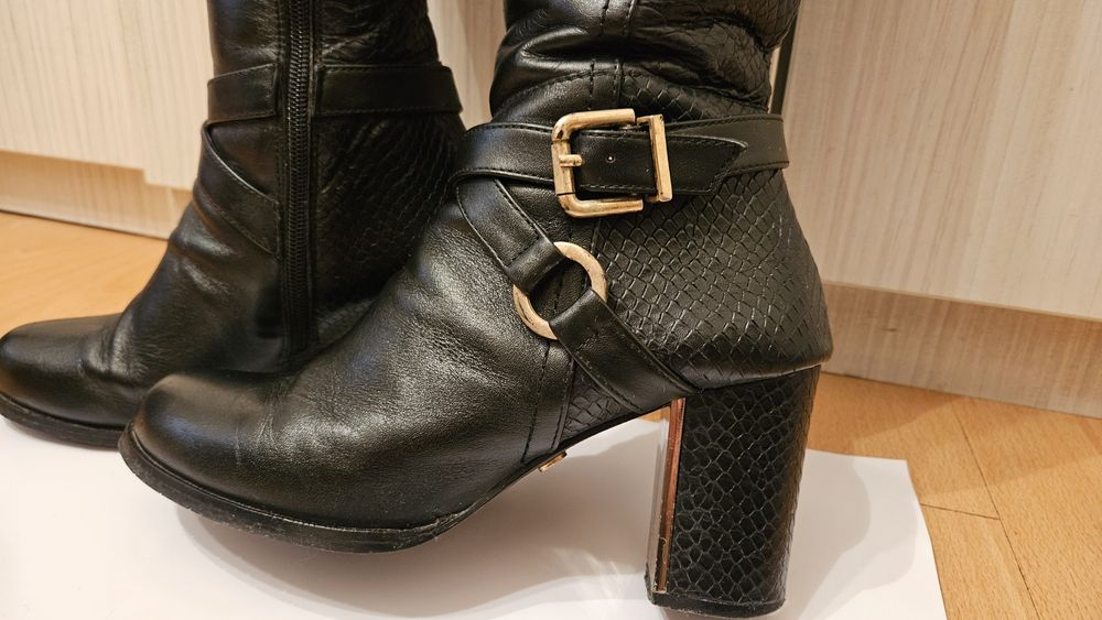 Продавам дамски елегантни ботуши от естествена кожа, размер 39