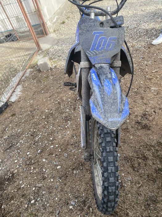 Cross JRH motorul merge foarte bine e aproape nou