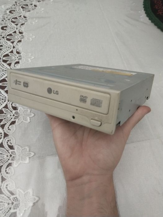 Оптический привод/DVD привод в комп