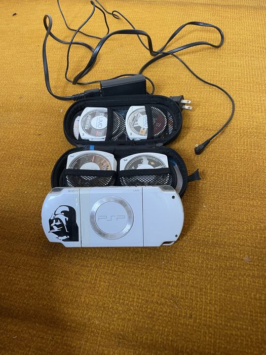 продается PSP 2000 model