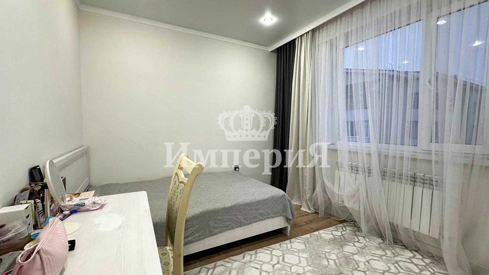 Продается 5ти ком. 8 мкр Султан Империя