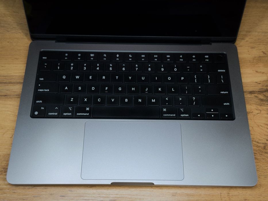Macbook Pro 14 M1, 16 / 512gb