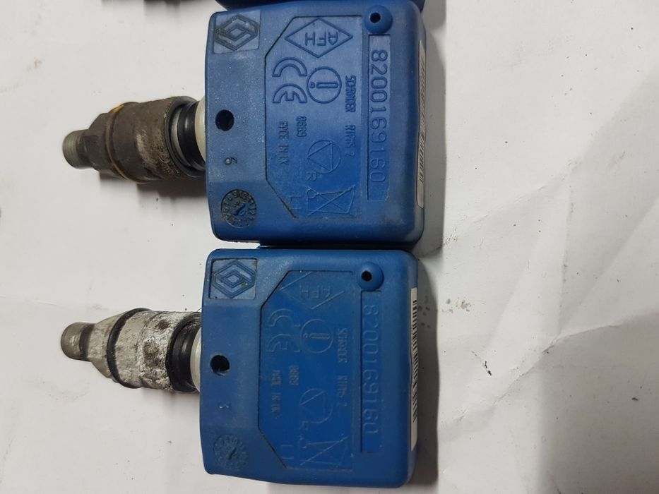 Оригинални датчици за следене налягането на гумите за РЕНО