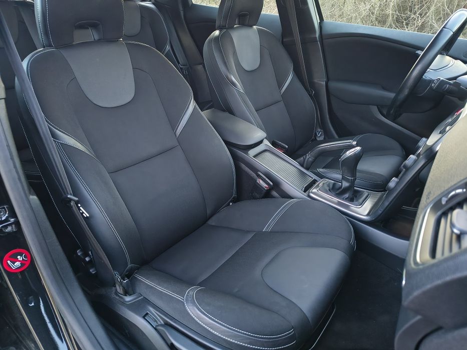 Volvo v40 5 cilindri