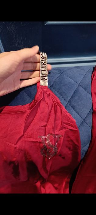 Шелковый костюм пижама Victoria Secret,М-L размер