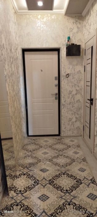 Дом из квартира 
Ташкент шахар Мирзо Улугбек тумани Корасу 6 да ижар