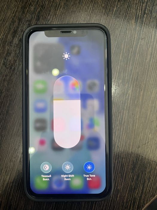 Продам айфон 11про