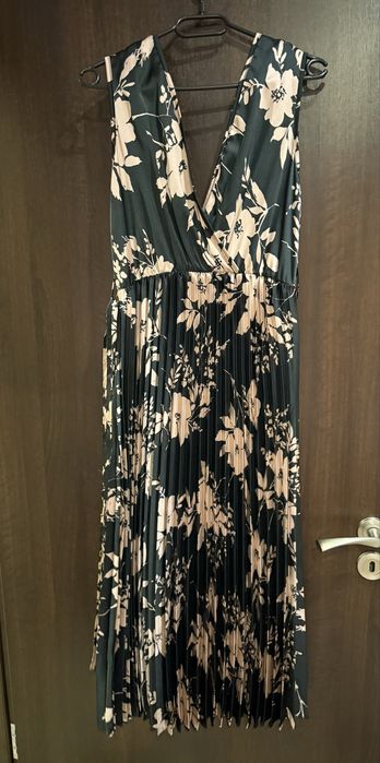 Нова дълга рокля