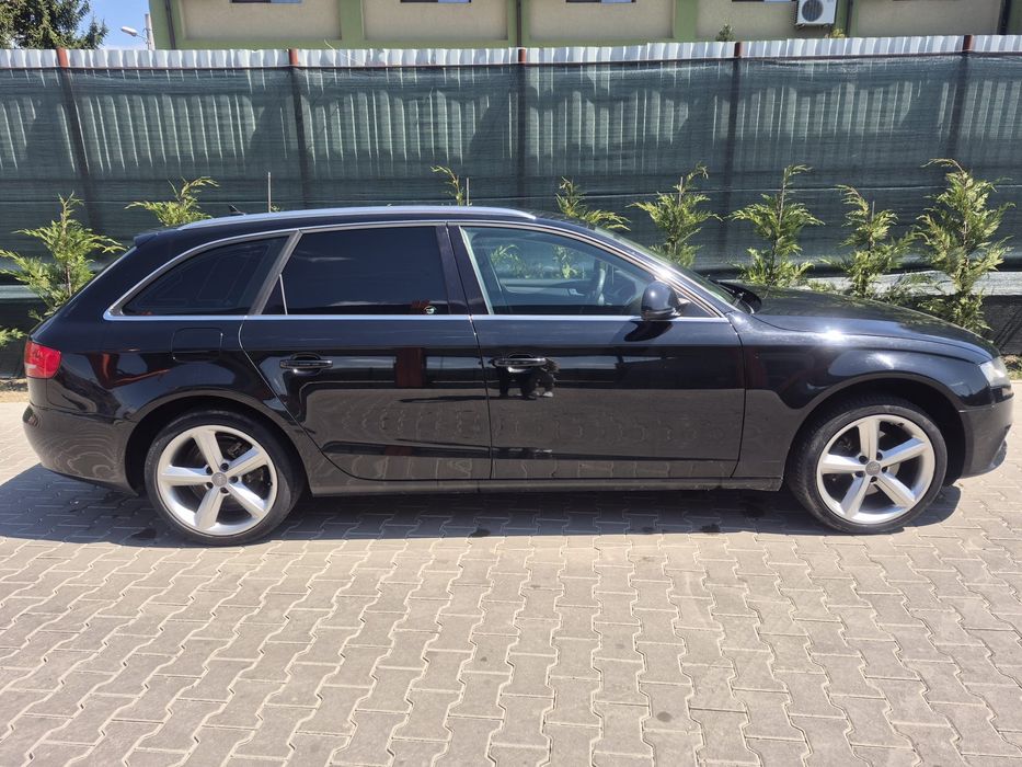 Vănd Audi A4 B8 2009