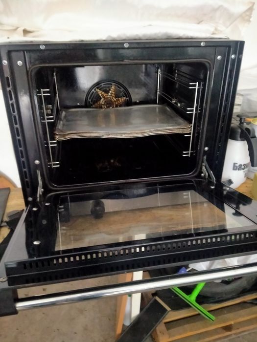 Продам конвекционная печка