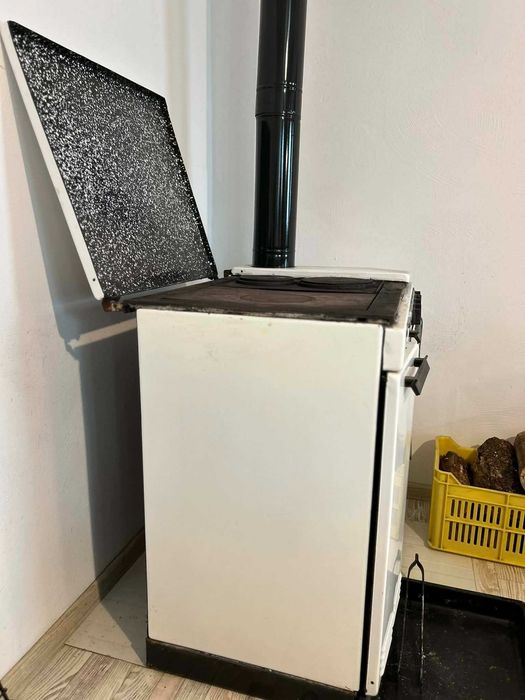 Печка с дърва с фурна