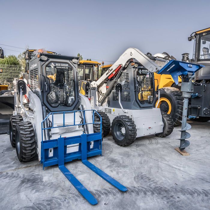 Мини фронтальный погрузчик Wecan WT 830