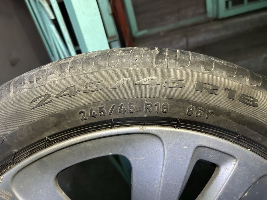 Диски BMW 245/45/18 две штуки