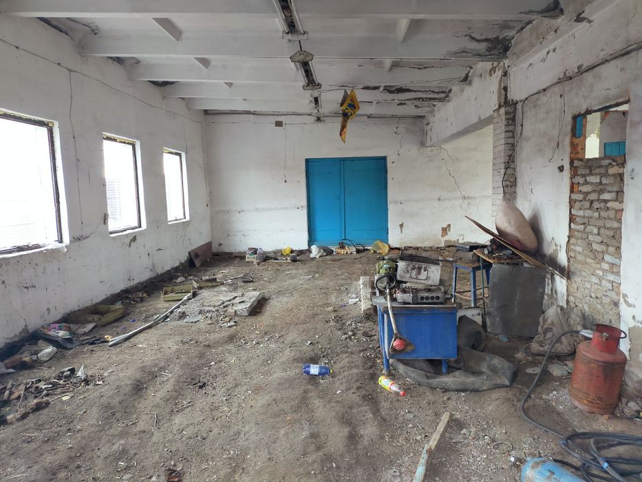 Продам  гараж...