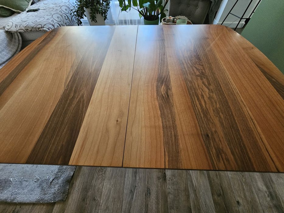 Трапезна маса - орех с крем