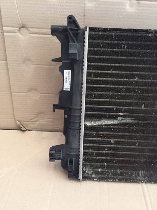 Radiator apa antigel racire 2.2 Mercedes Sprinter 2010 euro 5