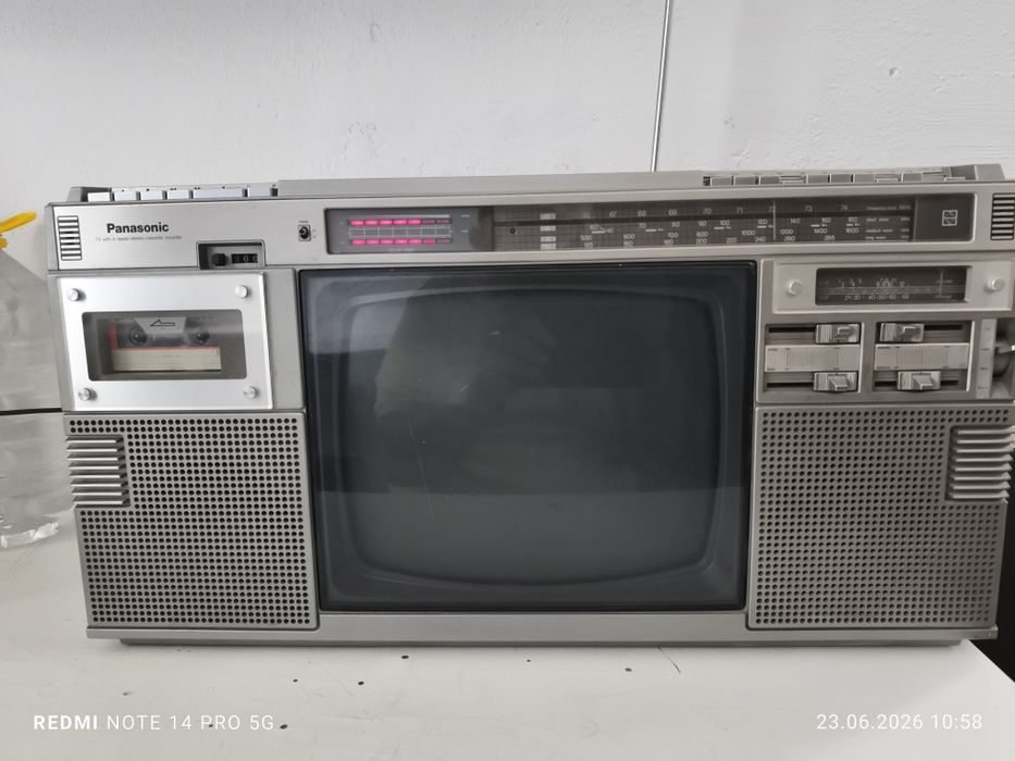 Vind radio casetofon cu tv