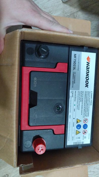 Продам новый акумалятор Hankook 65 -й ,