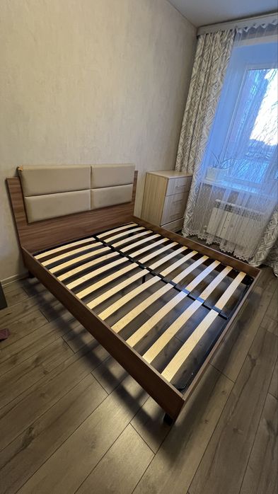 Продам кровать без матраса, дереваная Костанай