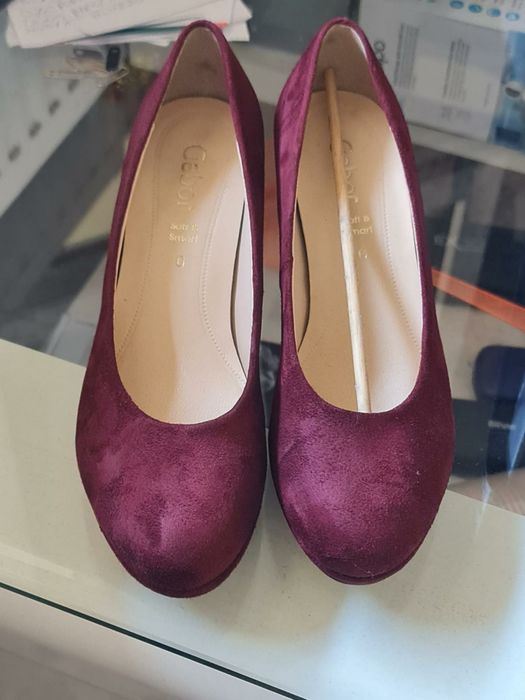 Vind Pantofi Gabor noi