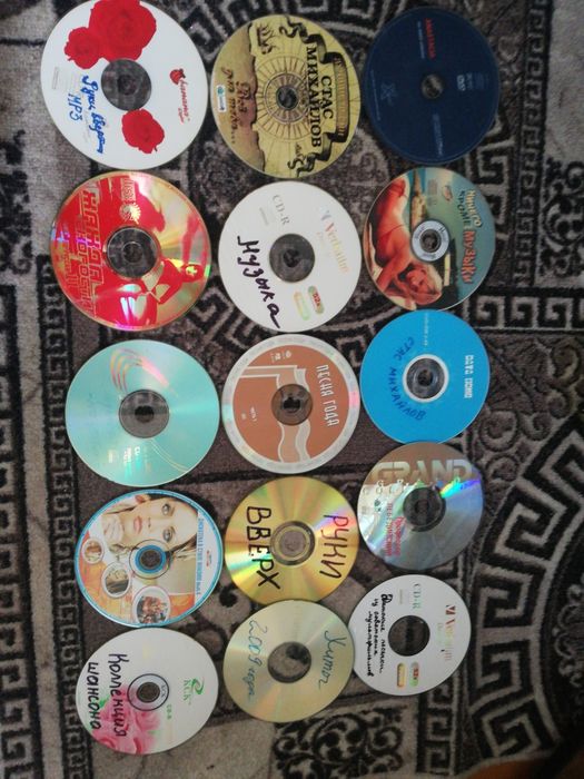 Продам диски DVD с песнями