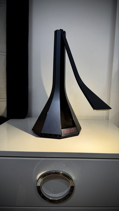 Veioza led birou radio diva de Donegati & Lauda rovere boxa cu radio