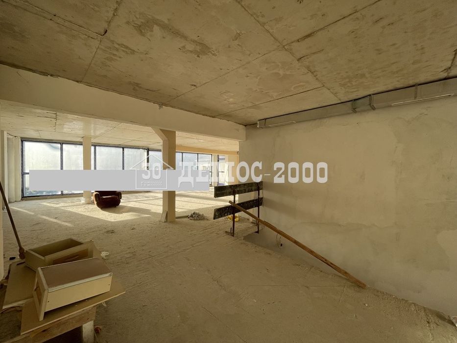 Продава се Магазин в Варна, Гранд Мол Варна - 269 кв.м за 1915 €/кв.м - Снимка #4