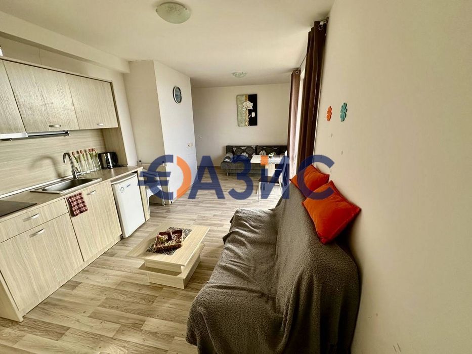 Продава се Двустаен апартамент в к.к. Слънчев бряг - 54 кв.м за 1260 €/кв.м - Снимка #3