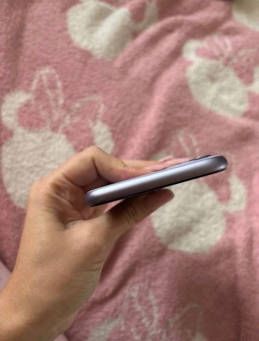 Telefon iPhone 11 128 GB