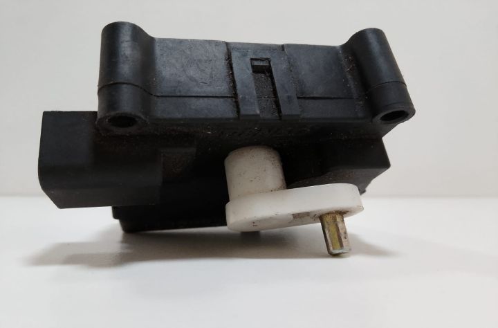 Motoras  Aeroterma  1138002051 Toyota Avensis a 2-a generatie T25 (fa