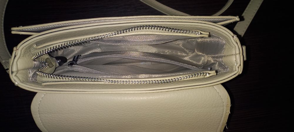 Сумочка женская..