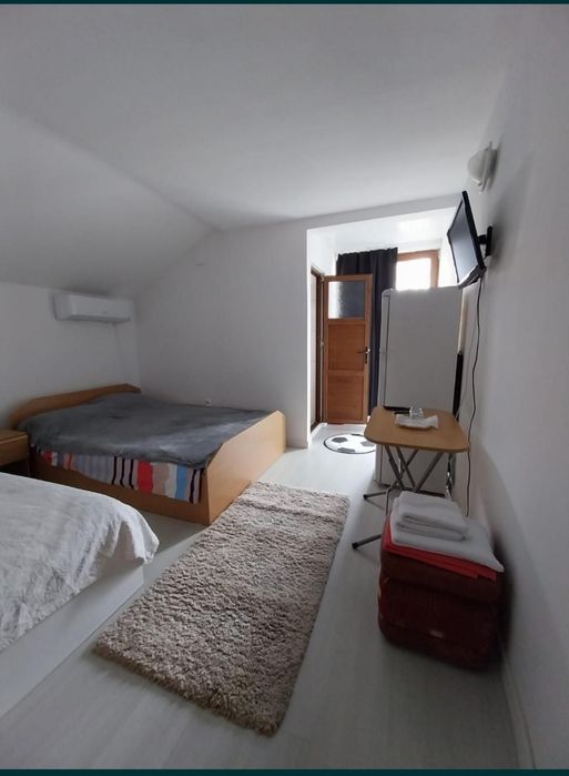 Camere de închiriat