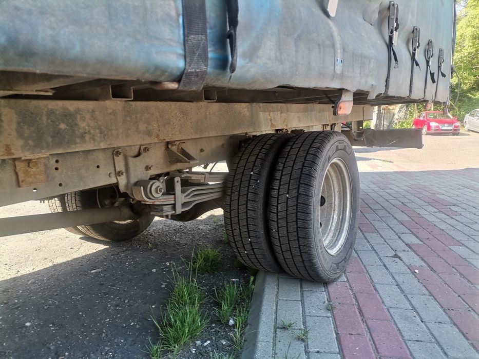 Vand Nissan Cabstar E120