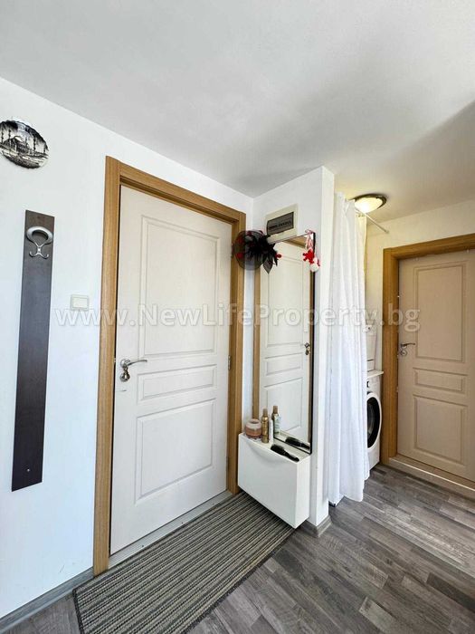 Продава се Двустаен апартамент в к.к. Слънчев бряг - 60 кв.м за 1209 €/кв.м - Снимка #1