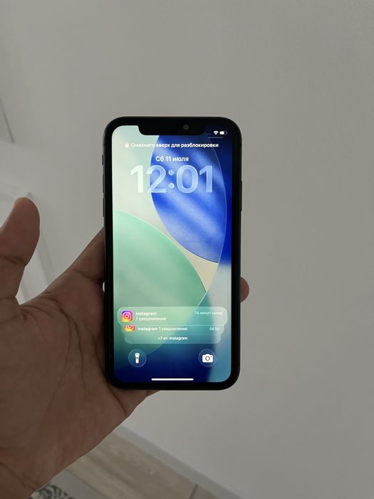 iPhone 11 с коропкам