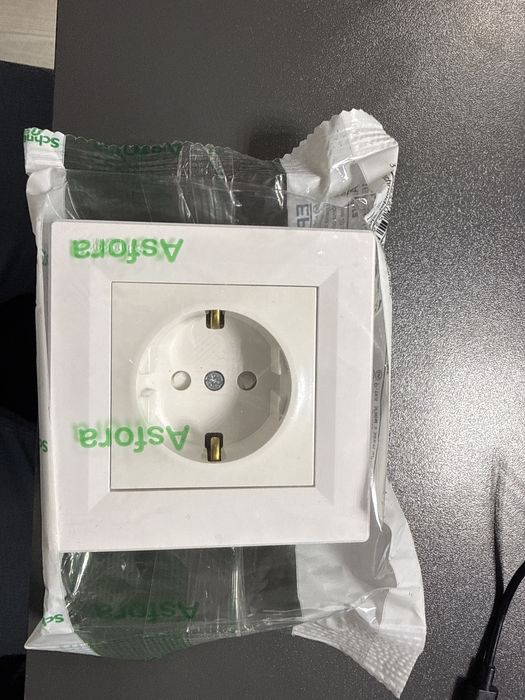 Priza schuko simpla Schneider electri Asfora Eph2900221 - 60 bucati