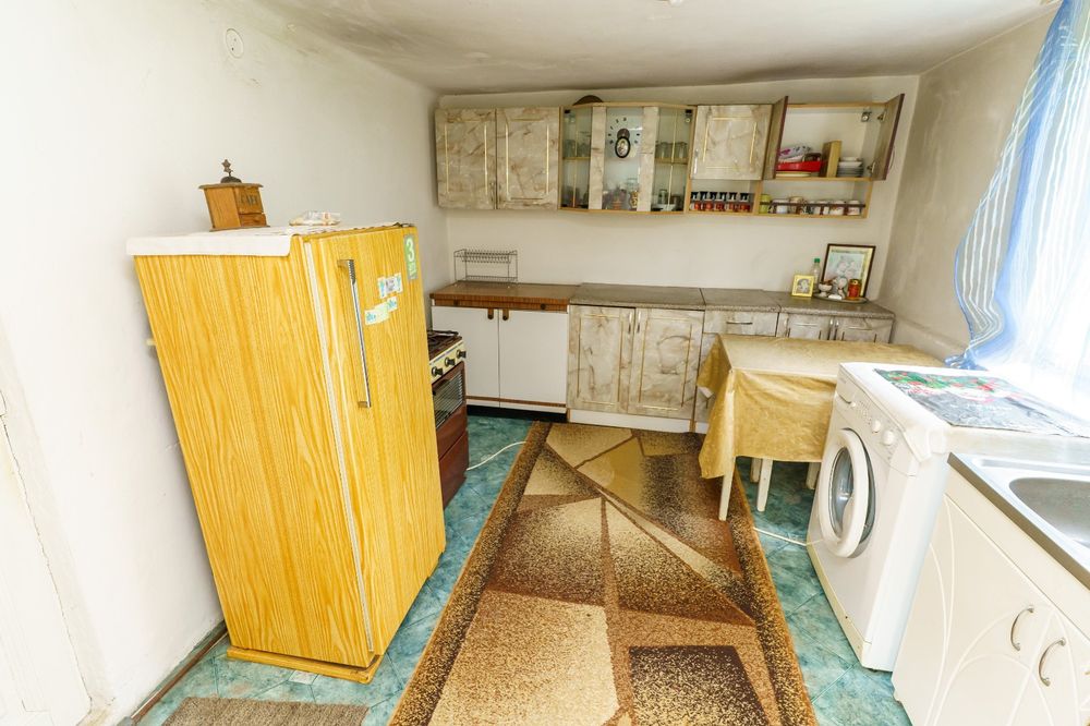 Parter vila 50mp cu intrare si curte separate