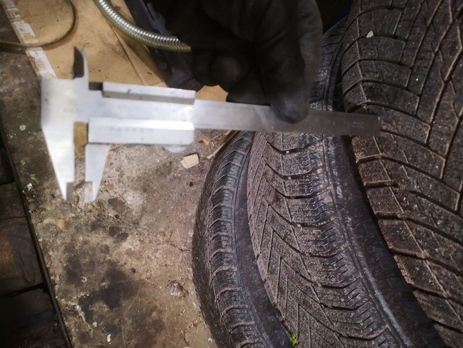 Джанти с гуми 205/70/15 5х114.3