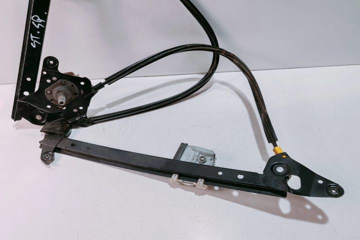 Macara  stanga spate  7M3839401A Seat Alhambra prima generatie (facel