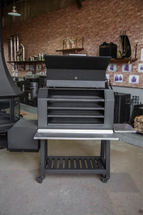 Смокер-гриль-коптильня-мангал PRO-135