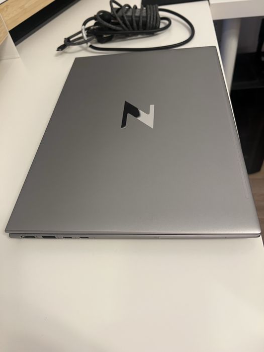 Laptop HP ZBook Firefly G9