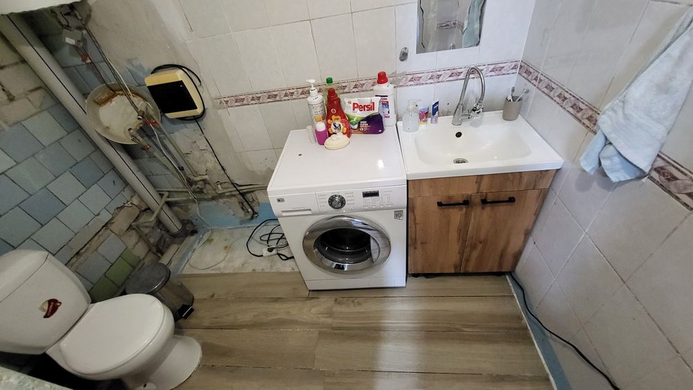 Продам 2-комн. квартиру срочно