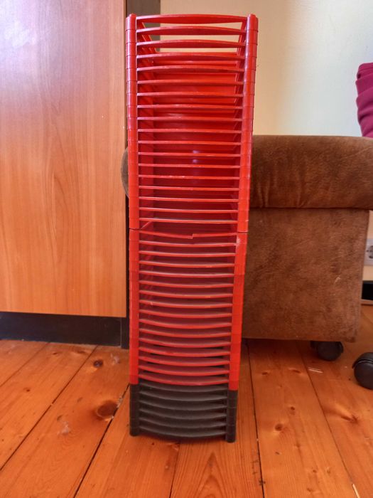 ПРОДАВАМ НОВИ канцеларски материали дискове  ХИМИКАЛКИ  в кутии